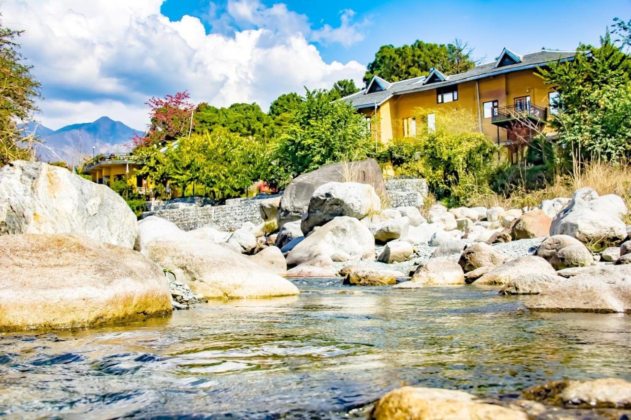 Prakriti Aalay - Riverside Mountain View Boutique Eco Resort Dharamshala Eksteriør bilde